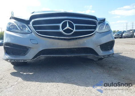2015 Mercedes-Benz E 350 4Matic z USA, uszkodzony, nr VIN WDDHF8JBXFB133335
